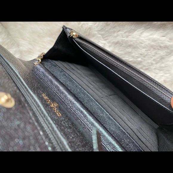 SOLD Chanel wallet on chain in iridescent caviar - Picture 12 of 14